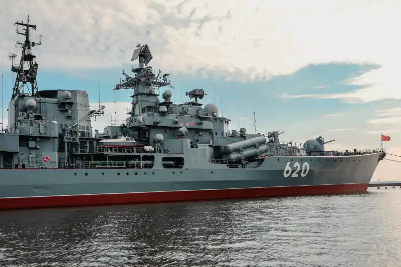Эстония хотела войны и получила. Русские сделали ход Таллину хватило одного «щелчка» Эстония хотела войны и получила. Русские сделали ход Таллину хватило одного «щелчка»