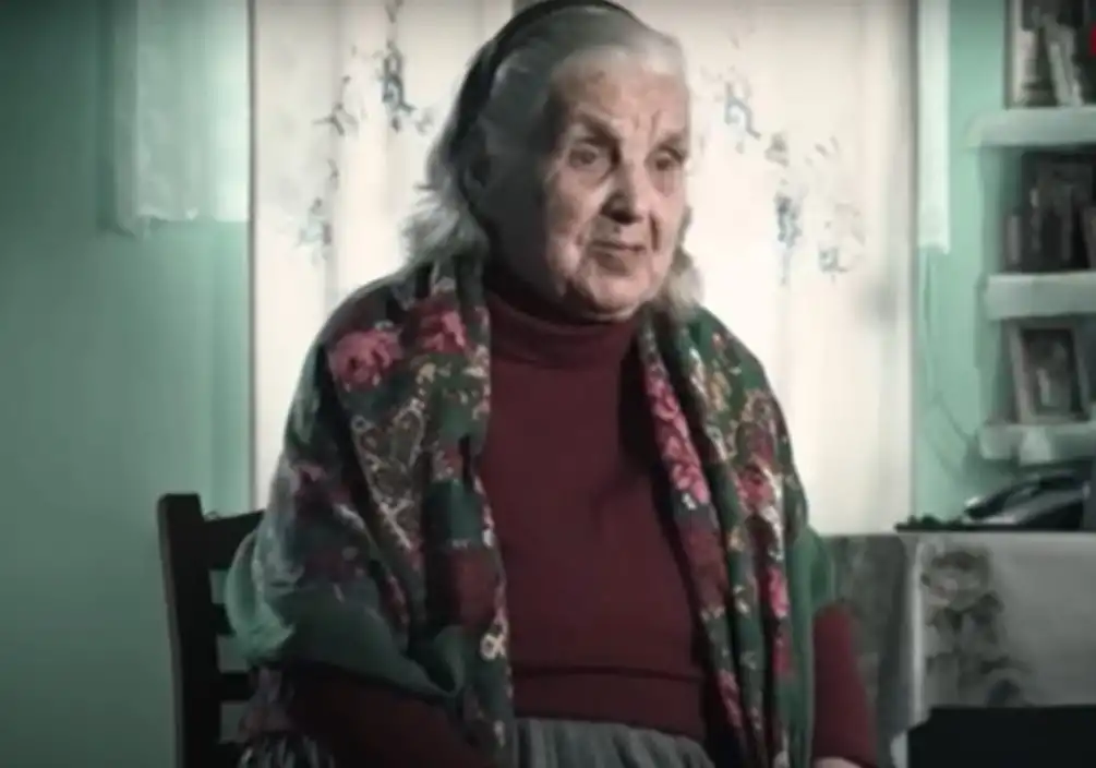 Она молчала 30 лет. Теперь «Белорусская Ванга» предупреждает: готовьтесь к трём месяцам хаоса Она молчала 30 лет. Теперь «Белорусская Ванга» предупреждает: готовьтесь к трём месяцам хаоса