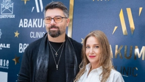 Юлия Ковальчук продюсирует Алексея Чумакова в ущерб собственной карьере Юлия Ковальчук продюсирует Алексея Чумакова в ущерб собственной карьере