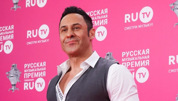 Стас Костюшкин назвал кринжем то, что они с Шурой творили на сцене Стас Костюшкин назвал кринжем то, что они с Шурой творили на сцене